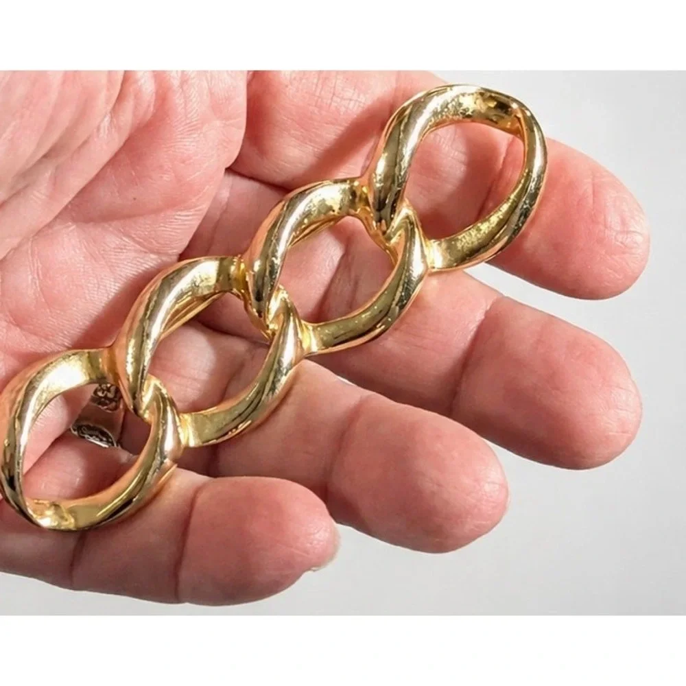 Vintage‎ Bar Pin Brooch 3.25